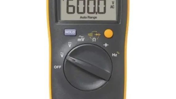 Fluke 101 Digital Multimeter